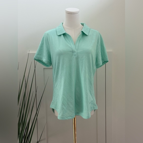 Tommy Bahama Tops - Tommy Bahama golf shirt sz M NWT.